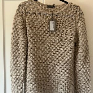 Elegant Beige Knit Sweater